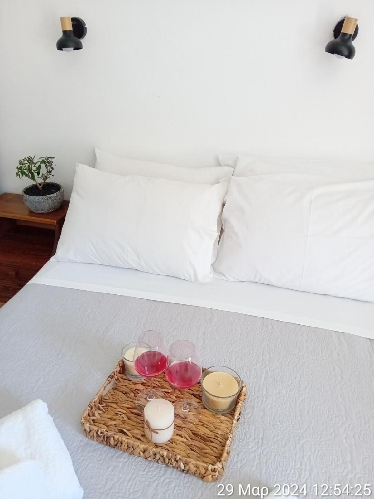 Happy Days Apartment Agia Galini Екстериор снимка