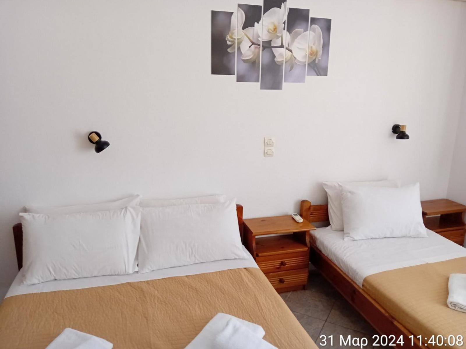 Happy Days Apartment Agia Galini Екстериор снимка
